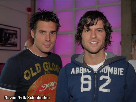 Nick & Simon zingen Wilhelmus met Vlemmix Nick & Simon zingen Wilhelmus met Vlemmix
